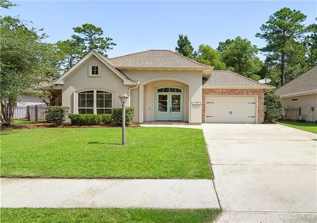 Photo 1 of Single family home for sale at 664 Bateleur Way, Covington, LA 70435 | MLS# 2568534 | Listing updated on 2026-09-14