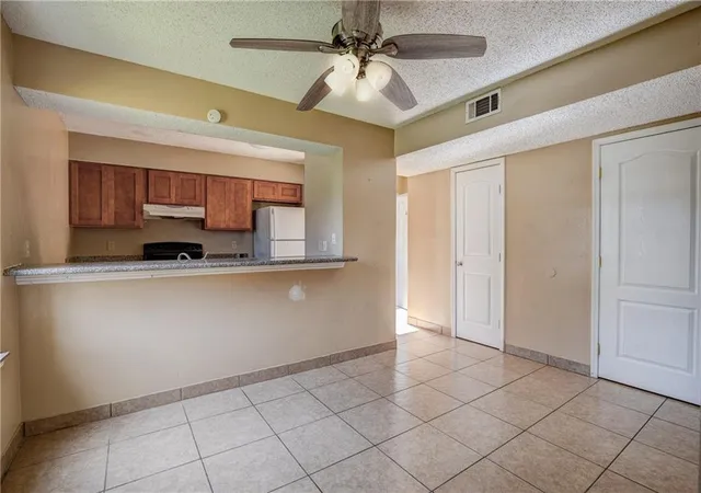 Photo 3 of Townhouse for sale at 56 Brandon Hall Dr, Destrehan, LA 70047 | MLS# 2567955 | Listing updated on 2026-09-22