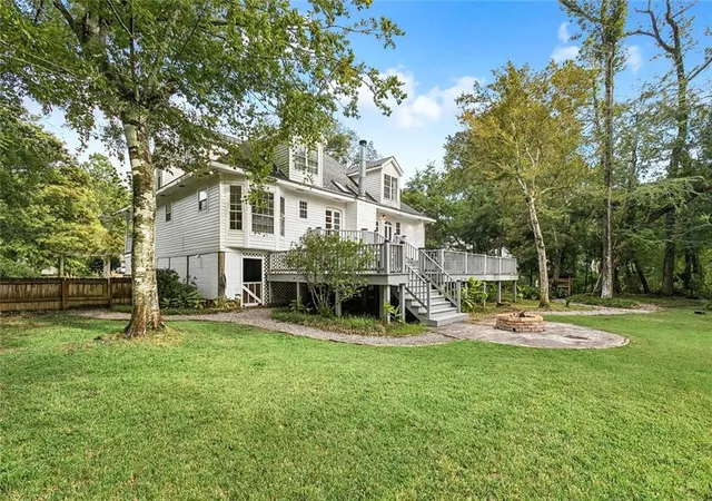 Photo 2 of Single family home for sale at 218 Scotchpine Dr, Mandeville, LA 70471 | MLS# 2568774 | Listing updated on 2026-09-23