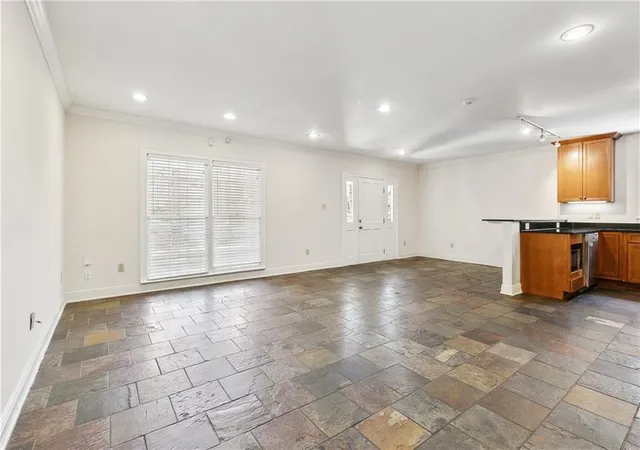 Photo 3 of Multi family home for sale at 3 5 Neron Pl, New Orleans, LA 70118 | MLS# 2569267 | Listing updated on 2026-09-14