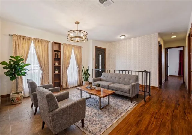 Photo 4 of Single family home for sale at 7716 Norton Ave, Harahan, LA 70123 | MLS# 2569273 | Listing updated on 2026-09-19