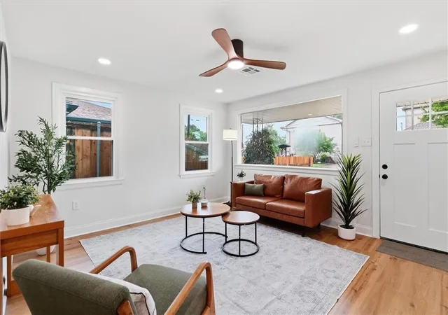 Photo 3 of Sale Pending at 814 Waltham St, Metairie, LA 70001 | MLS# 2569274 | Listing updated on 2026-10-05
