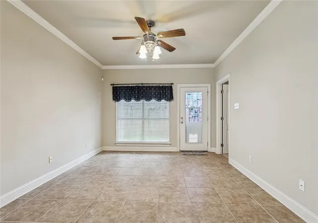 Photo 3 of Sale Pending at 208 Emerald Oaks Dr, Covington, LA 70433 | MLS# 2569104 | Listing updated on 2026-09-04