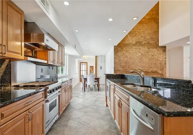 Photo 4 of Single family home for sale at 3409 Tolmas Dr, Metairie, LA 70002 | MLS# 2568319 | Listing updated on 2026-09-27