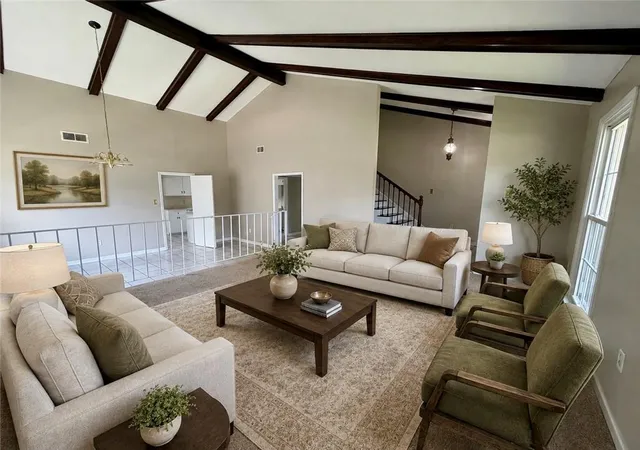 Photo 3 of Single family home for sale at 532 Oakwood Dr, Gretna, LA 70056 | MLS# 2569390 | Listing updated on 2026-08-30