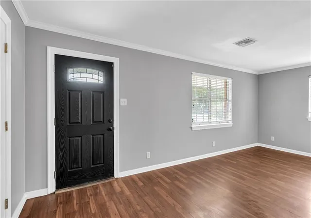 Photo 3 of Single family home for sale at 3616 Lake Villa Dr, Metairie, LA 70002 | MLS# 2569477 | Listing updated on 2026-10-06