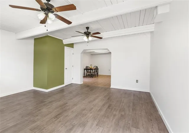 Photo 3 of Single family home for sale at 1233 Manson Dr, Marrero, LA 70072 | MLS# 2569275 | Listing updated on 2026-09-21