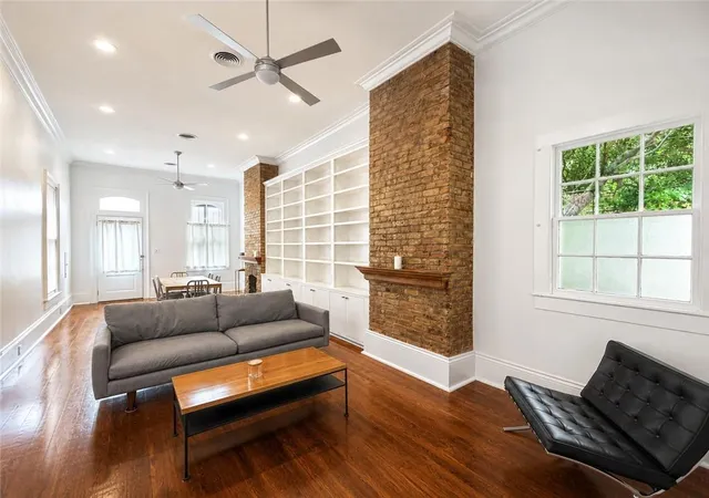 Photo 3 of Single family home for sale at 925 St Louis St, New Orleans, LA 70112 | MLS# 2569210 | Listing updated on 2026-10-04