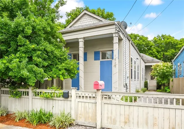 Photo 1 of Single family home for sale at 1429 Joliet St, New Orleans, LA 70118 | MLS# 2569334 | Listing updated on 2026-09-27