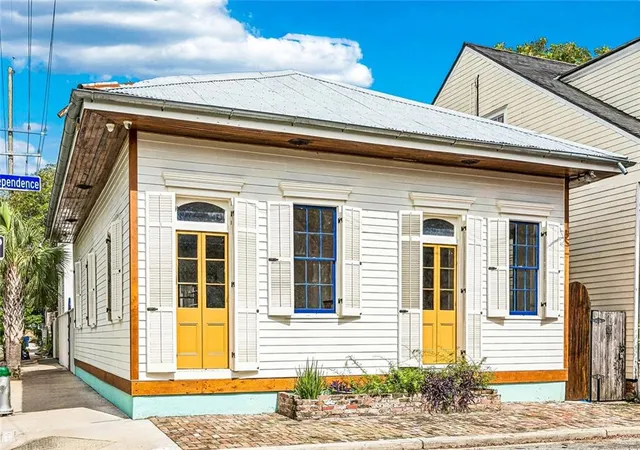 Photo 2 of Single family home for sale at 3623 Chartres St, New Orleans, LA 70117 | MLS# 2569574 | Listing updated on 2026-09-17