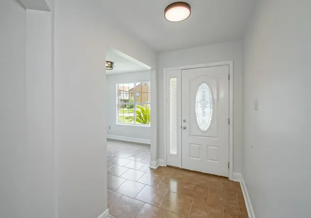 Photo 3 of Single family home for sale at 4236 Lac Bienville Dr, Harvey, LA 70058 | MLS# 2569738 | Listing updated on 2026-10-07