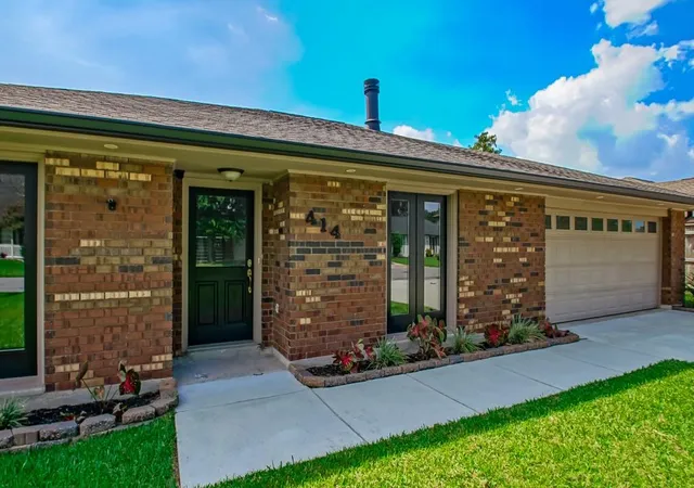 Photo 3 of Single family home for sale at 414 Monsanto Ave, Luling, LA 70070 | MLS# 2569739 | Listing updated on 2026-09-19