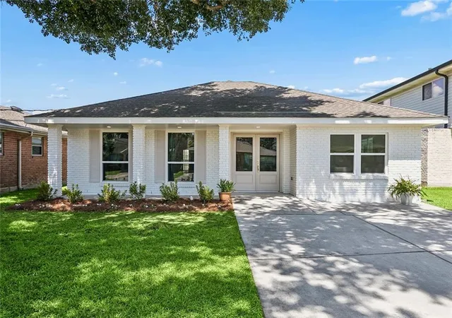 Photo 1 of Single family home for sale at 4908 Pike Dr, Metairie, LA 70003 | MLS# 2569633 | Listing updated on 2026-09-08