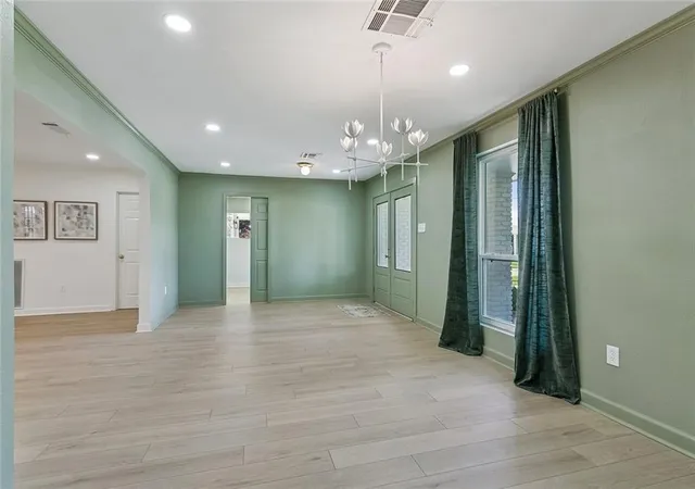 Photo 3 of Single family home for sale at 4908 Pike Dr, Metairie, LA 70003 | MLS# 2569633 | Listing updated on 2026-09-08