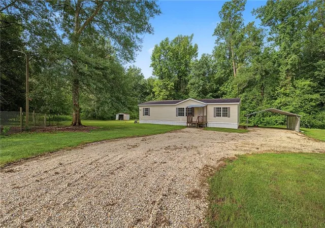 Photo 2 of Single family home for sale at 21761 Highway 40, Bush, LA 70431 | MLS# 2569788 | Listing updated on 2026-09-15