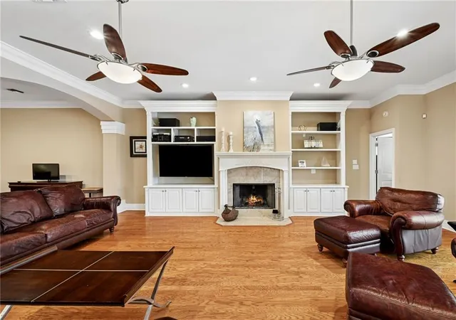 Photo 3 of Single family home for sale at 111 Columbia Pl, Slidell, LA 70458 | MLS# 2569777 | Listing updated on 2026-09-23