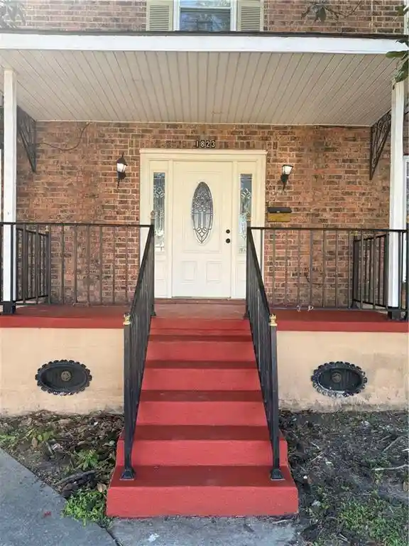 Listing Photo 1 - Condo for sale in 1823 25 Murl St located at 1823 25 Murl St, New Orleans, LA 70114 - Unit 1823 25 Murl St