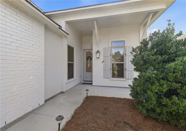 Photo 2 of Single family home for sale at 28032 Olympia Ln, Denham Springs, LA 70726 | MLS# 2570013 | Listing updated on 2026-08-30