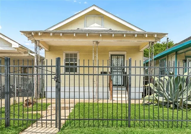 Photo 1 of Single family home for sale at 1730 Gallier St, New Orleans, LA 70117 | MLS# 2568412 | Listing updated on 2026-09-25