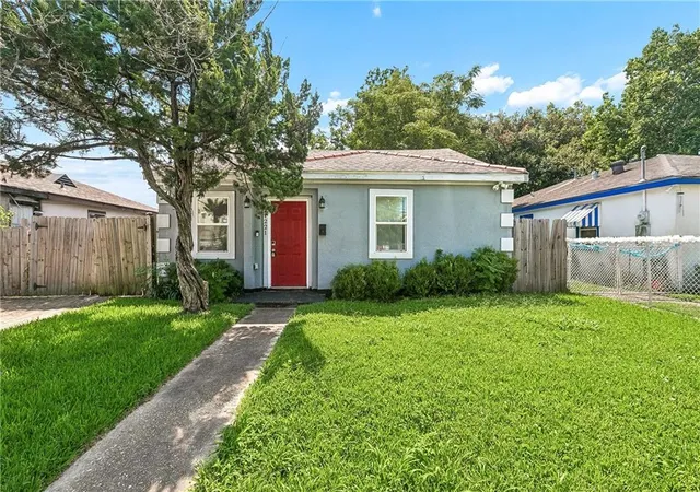 Photo 1 of Single family home for sale at 1221 Lamanche St, New Orleans, LA 70117 | MLS# 2570038 | Listing updated on 2026-09-03