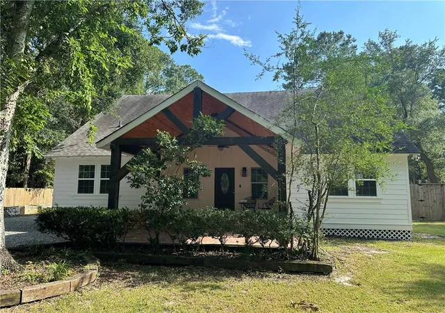 Photo 1 of Single family home for sale at 35376 Garden Dr, Slidell, LA 70460 | MLS# 2568664 | Listing updated on 2026-09-30
