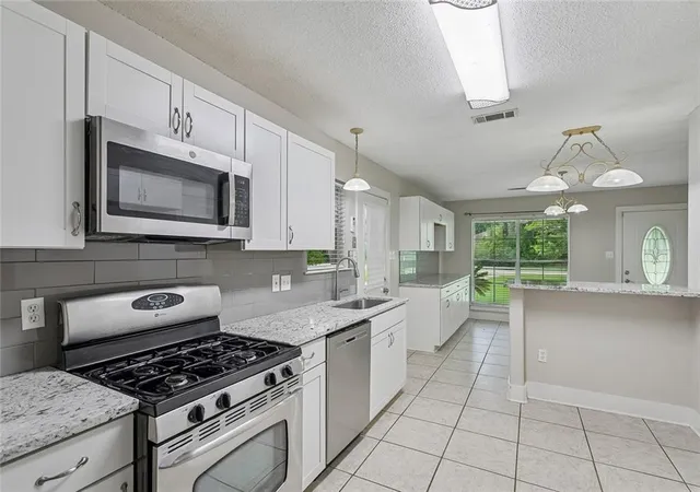 Photo 3 of Single family home for sale at 39291 Oak St, Pearl River, LA 70452 | MLS# 2569855 | Listing updated on 2026-08-31