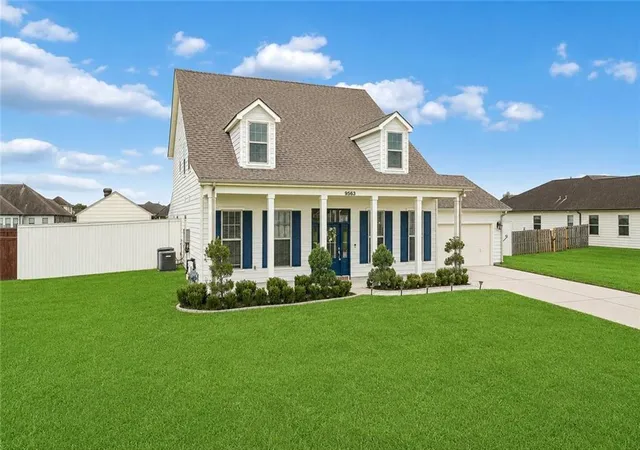 Photo 2 of Single family home for sale at 9563 Sugar Maple Ln, Waggaman, LA 70094 | MLS# 2568707 | Listing updated on 2026-09-25