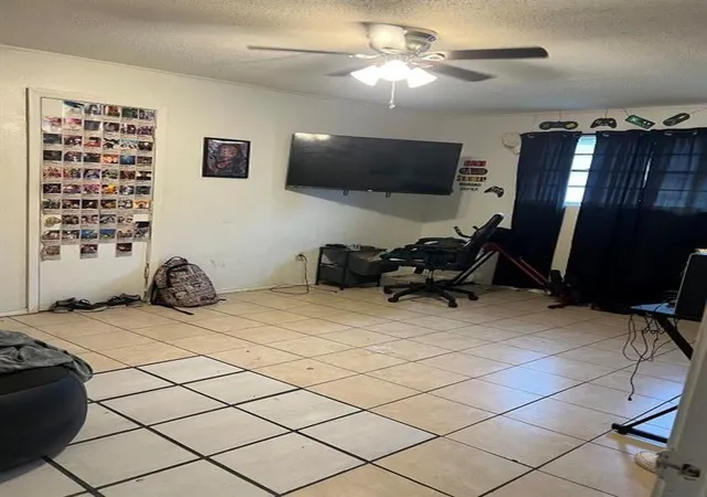 Photo 3 of Sale Pending at 7260 62 Bunkerhill Rd, New Orleans, LA 70112 | MLS# 2570107 | Listing updated on 2026-09-12