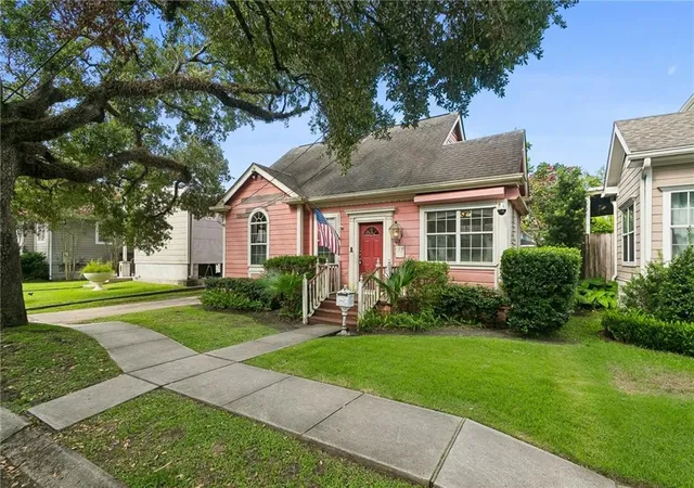 Photo 2 of Single family home for sale at 90 E Park Pl, New Orleans, LA 70124 | MLS# 2568499 | Listing updated on 2026-09-14