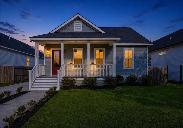 Single family home for sale at 133 Seal Dr, Arabi, LA 70032 | MLS# 2570161