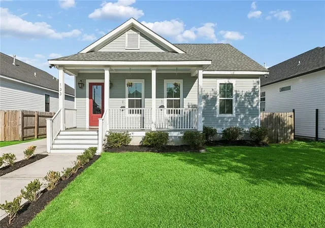Photo 2 of Single family home for sale at 133 Seal Dr, Arabi, LA 70032 | MLS# 2570161 | Listing updated on 2026-10-01
