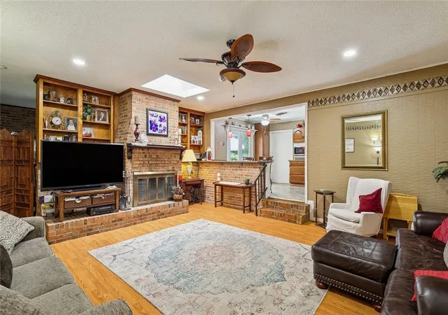 Photo 2 of Single family home for sale at 66009 Saint Mary Dr, Pearl River, LA 70452 | MLS# 2570331 | Listing updated on 2026-09-18