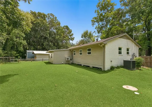 Photo 3 of Single family home for sale at 36335 Eric St, Slidell, LA 70460 | MLS# 2570247 | Listing updated on 2026-08-31