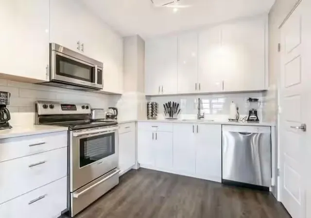 Listing Photo 1 - Condo for sale in building located at 1111 Tulane Ave, New Orleans, LA 70112 - Unit #708