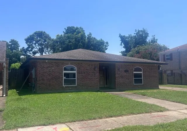 Photo 2 of Single family home for sale at 10200 Flossmoor Dr, New Orleans, LA 70127 | MLS# 2570563 | Listing updated on 2026-10-06