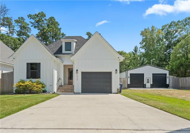 Photo 1 of Single family home for sale at 40028 Cane St, Slidell, LA 70461 | MLS# 2570134 | Listing updated on 2026-09-09