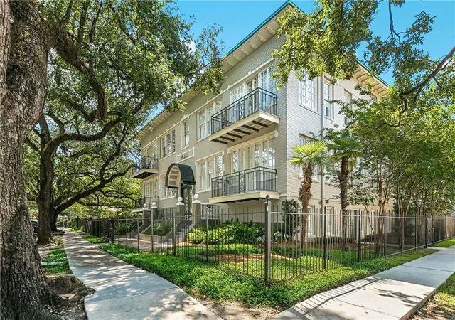 Condo for sale at 3820 Saint Charles Ave #203, New Orleans, LA 70115 | MLS# 2569786