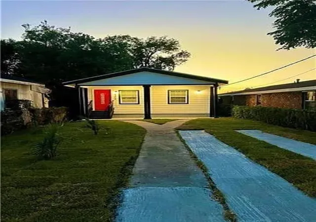 Photo 3 of Single family home for sale at 1305 Lb Landry Ave, New Orleans, LA 70114 | MLS# 2570534 | Listing updated on 2026-09-11