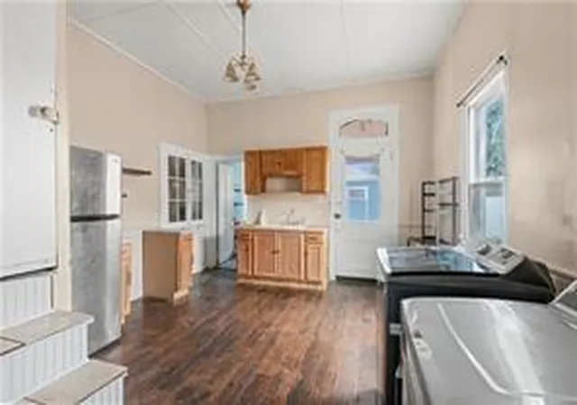 Listing Photo 4 - Condo for sale in building located at 1209 11 Poland Ave, New Orleans, LA 70117