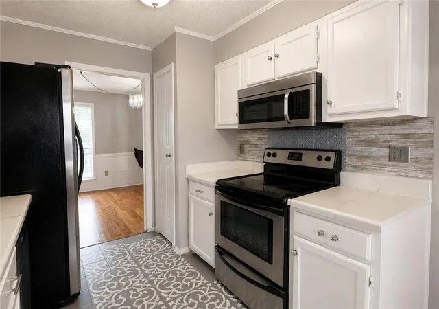 Photo 4 of Single family home for sale at 616 Wall Blvd, Gretna, LA 70056 | MLS# 2570696 | Listing updated on 2026-09-25