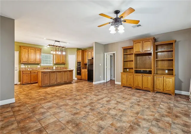 Photo 2 of Sale Pending at 18033 Vineyard Rd, Hammond, LA 70401 | MLS# 2569950 | Listing updated on 2026-09-12