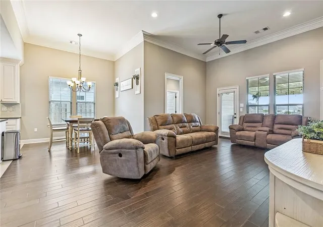 Photo 3 of Sale Pending at 3112 Lost Lake Ln, Madisonville, LA 70447 | MLS# 2570854 | Listing updated on 2026-09-16