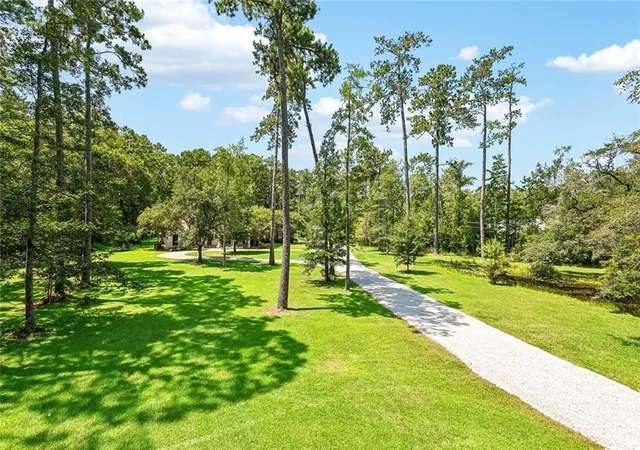 Photo 3 of Single family home for sale at 459 Highway 1085, Madisonville, LA 70447 | MLS# 2570008 | Listing updated on 2026-09-07