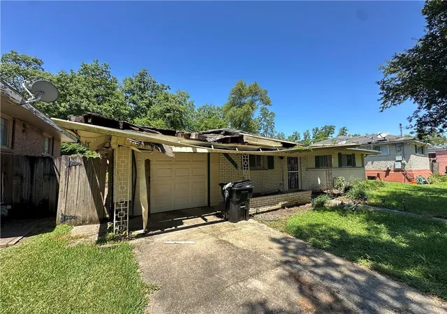 Photo 2 of Single family home for sale at 4810 Gawain Dr, New Orleans, LA 70127 | MLS# 2570688 | Listing updated on 2026-09-09