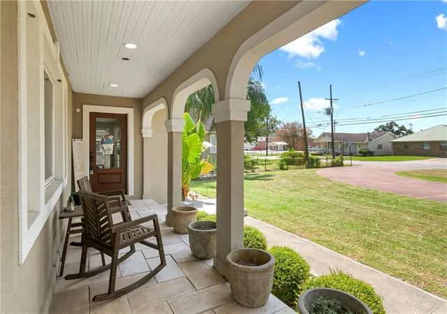 Photo 3 of Sale Pending at 5104 Belle Terre Rd, Marrero, LA 70072 | MLS# 2568396 | Listing updated on 2026-09-04