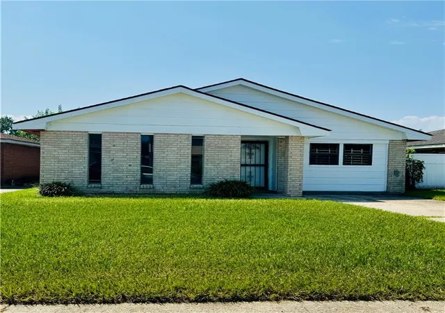 Photo 2 of Single family home for sale at 14936 Curran Rd, New Orleans, LA 70128 | MLS# 2570261 | Listing updated on 2026-09-07