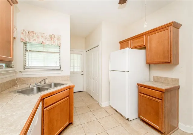 Photo 4 of Single family home for sale at 39113 Creek Dr, Ponchatoula, LA 70454 | MLS# 2571201 | Listing updated on 2026-09-11