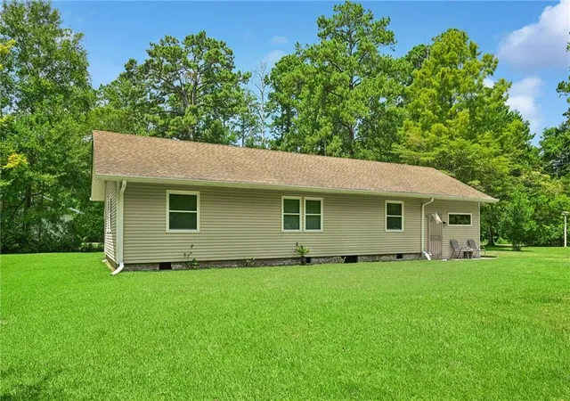 Photo 1 of Single family home for sale at 72433 Bullard St, Covington, LA 70435 | MLS# 2571115 | Listing updated on 2026-09-11