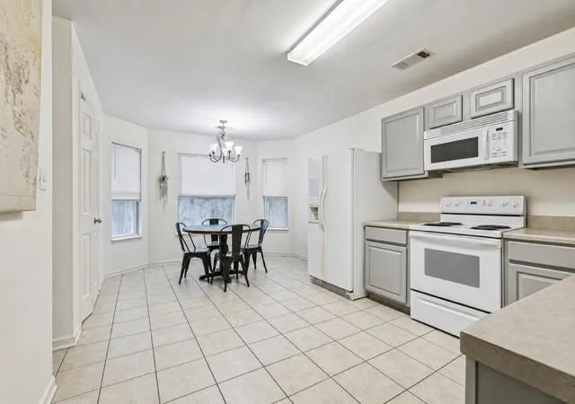 Photo 4 of Single family home for sale at 70052 9th Street, Covington, LA 70433 | MLS# 2570855 | Listing updated on 2026-09-20