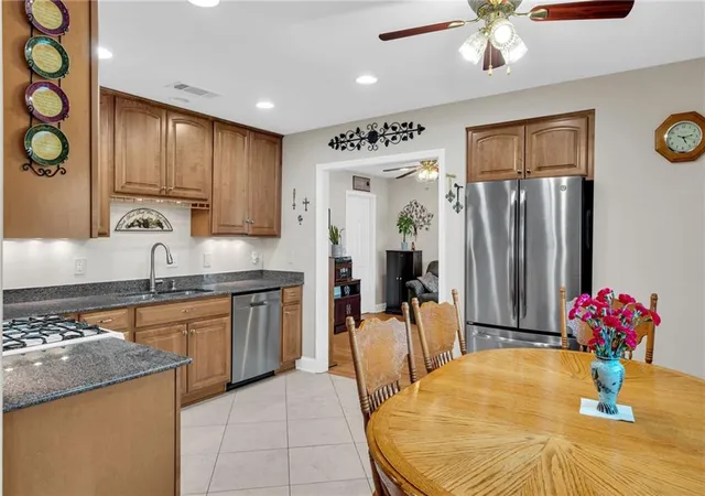 Photo 4 of Single family home for sale at 3331 Davidson Pl, Kenner, LA 70065 | MLS# 2571284 | Listing updated on 2026-10-01